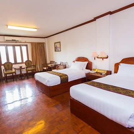 Mekong Hotel Viêng Chăn Phòng bức ảnh