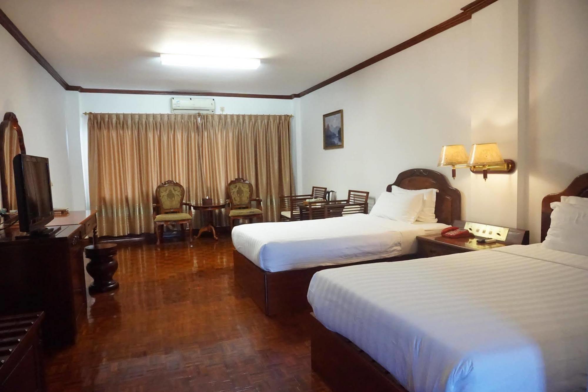 Mekong Hotel Viêng Chăn Ngoại thất bức ảnh