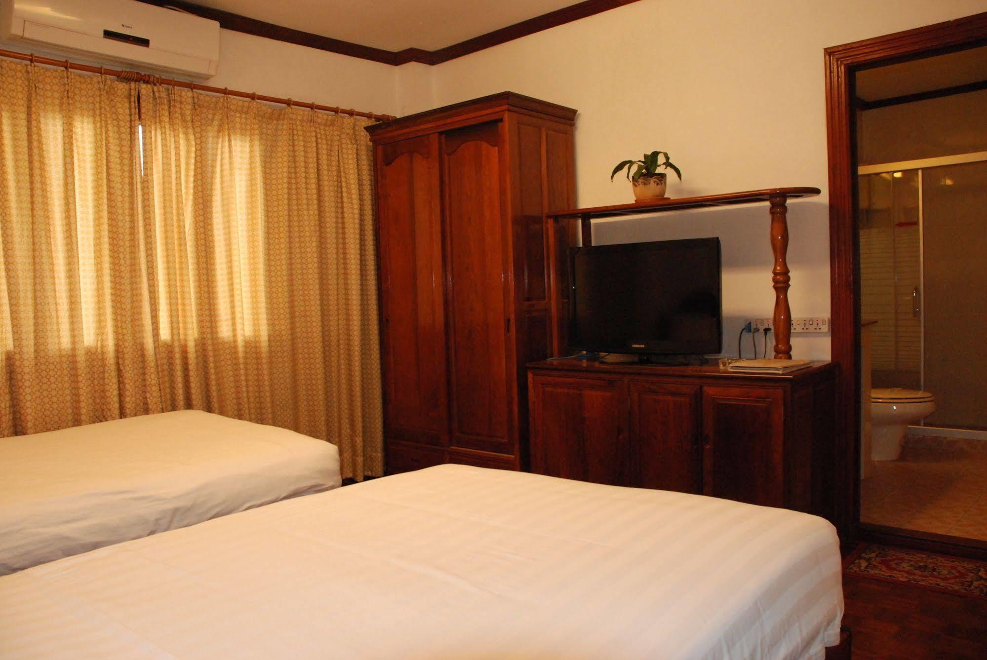 Mekong Hotel Viêng Chăn Ngoại thất bức ảnh